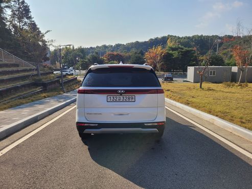Kia Carnival Diesel 9-Seater Prestige — пробег 244 775 км — фото 2 из 5