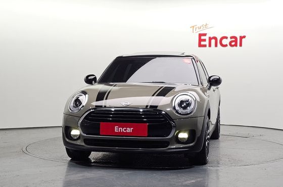 Mini Clubman Untied suit Edition 2nd — пробег 94 567 км — фото 3 из 5