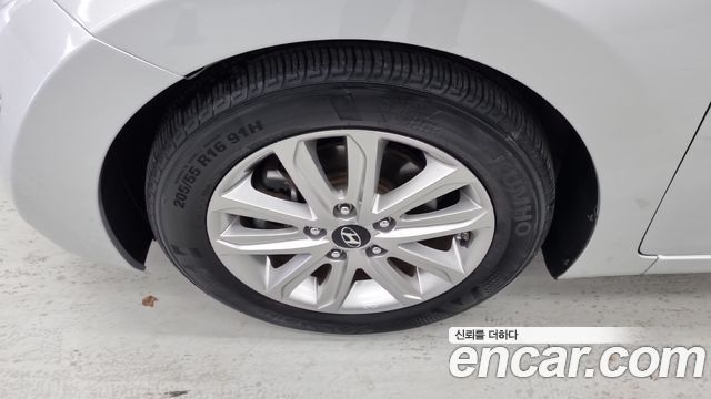 Hyundai AVANTE из Кореи Encar