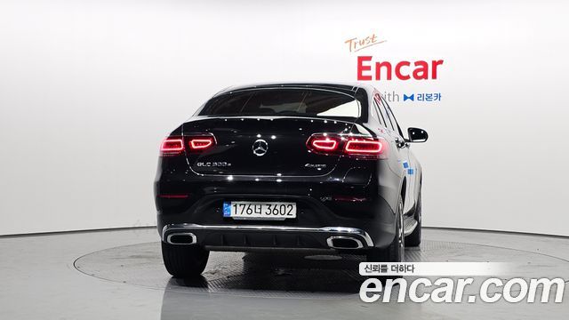 Mercedes-Benz GLC-Class GLC300e 4MATIC Coupe — пробег 104 147 км — фото 4 из 5