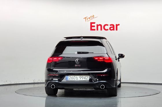 Volkswagen Golf 2.0 GTI — пробег 58 189 км — фото 4 из 5