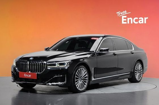 BMW 7-Series 740Li xDrive Design Pure Excellence — пробег 102 665 км — фото 1 из 5