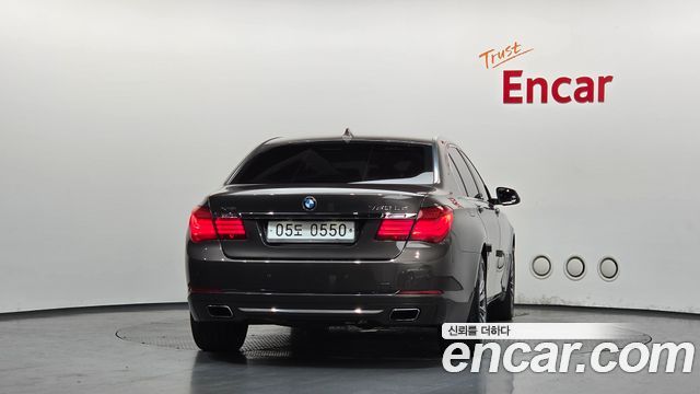 BMW 7-Series 750Ld xDrive — пробег 204 866 км — фото 4 из 5