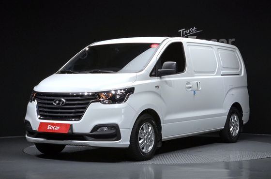 Hyundai Starex Van 3-Seater Smart — пробег 107 445 км — фото 1 из 5