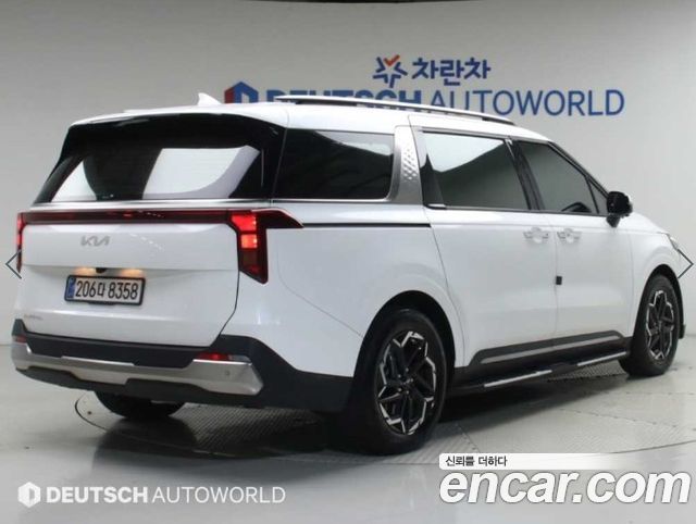 Kia Carnival Diesel 9-Seater Noblesse — пробег 107 857 км — фото 2 из 5