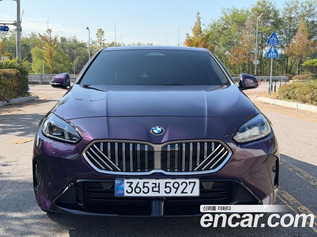 BMW 2-Series 220 M Sport Design — пробег 4 520 км — фото 3 из 5