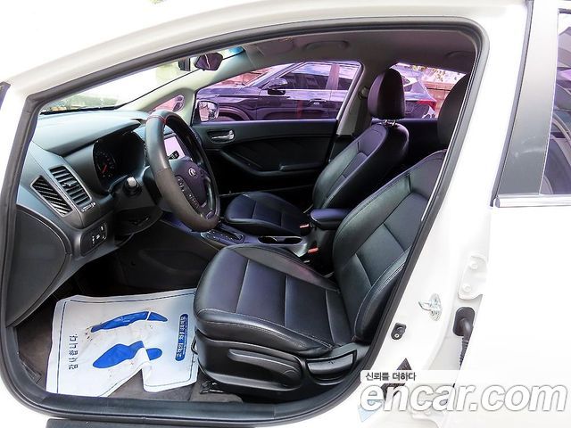 Kia K3 Luxury — пробег 126 958 км — фото 5 из 5