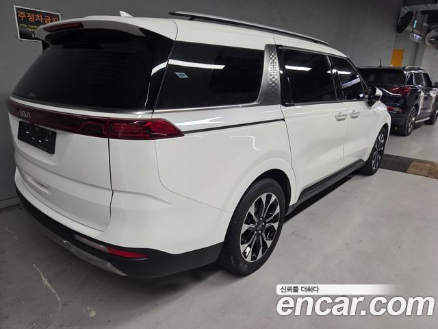 Kia Carnival Diesel 9-Seater Noblesse — пробег 120 350 км — фото 3 из 5