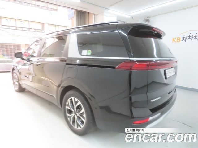 Kia Carnival Gasoline 9-Seater Prestige — пробег 78 147 км — фото 3 из 5