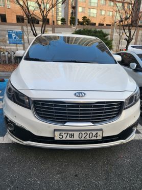 Kia Carnival 9-seater Luxury — пробег 184 000 км — фото 2 из 5