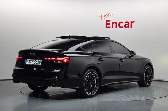 Audi A5 45 TFSI Quattro Premium Sportback — пробег 47 671 км — фото 2 из 5