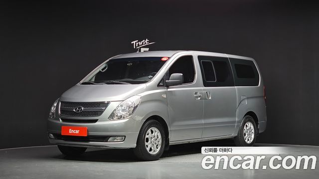 Hyundai Starex 5-Seater VAN CVX Luxury — пробег 174 783 км — фото 1 из 5