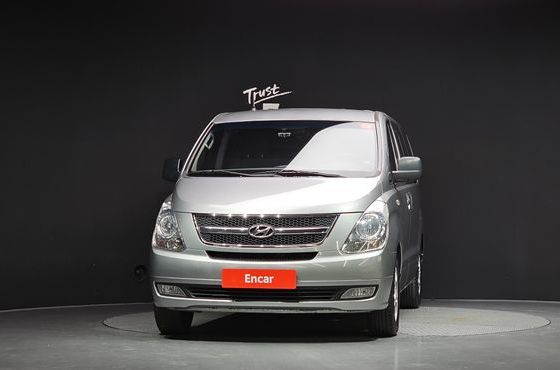 Hyundai Starex 5-Seater VAN CVX Luxury — пробег 174 783 км — фото 3 из 5