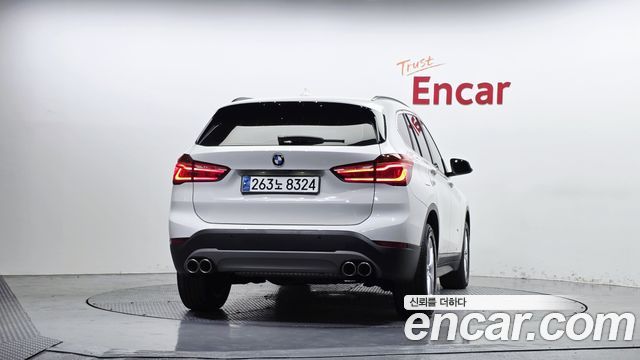 BMW X1 xDrive 18d — пробег 124 476 км — фото 4 из 5