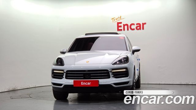 Porsche Cayenne 3.0 E-Hybrid — пробег 93 116 км — фото 3 из 5
