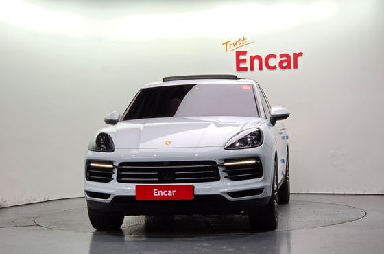 Porsche Cayenne 3.0 E-Hybrid — пробег 93 116 км — фото 3 из 5
