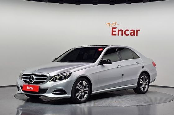 Mercedes-Benz E-Class E220 Bluetec Avantgarde — пробег 73 390 км — фото 1 из 5