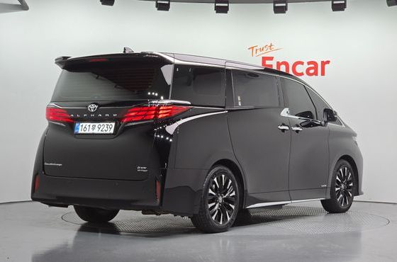 Toyota Alphard 2.5 HEV Executive AWD — пробег 22 740 км — фото 2 из 5