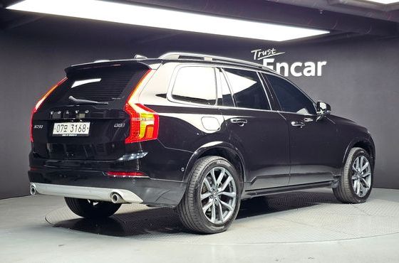 Volvo XC90 D5 Momentum — пробег 139 811 км — фото 2 из 5