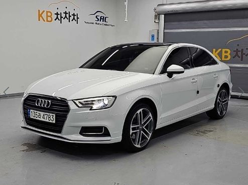 Audi A3 40 TFSI 8V — пробег 72 902 км — фото 2 из 2