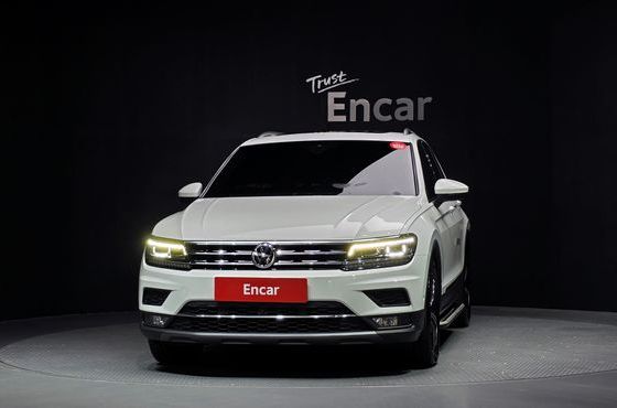 Volkswagen Tiguan 2.0 TDI Prestige — пробег 49 805 км — фото 3 из 5