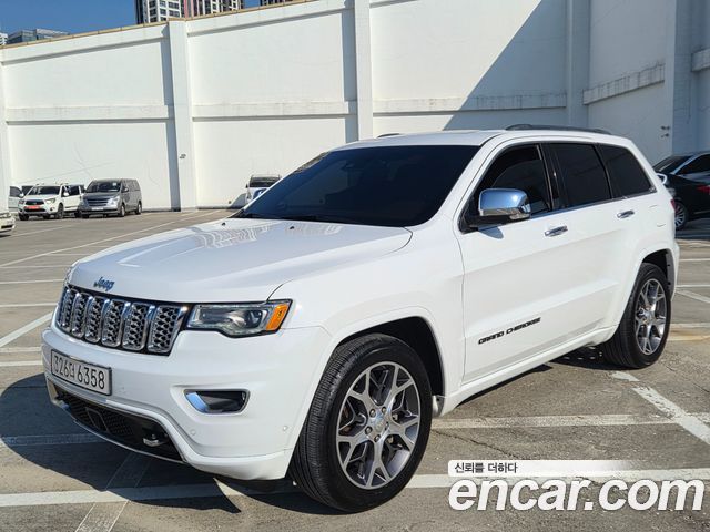 Jeep Cherokee 3.6 Overland WK2 — пробег 90 525 км — фото 1 из 5