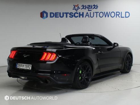 Ford Mustang Convertible — пробег 103 421 км — фото 2 из 5