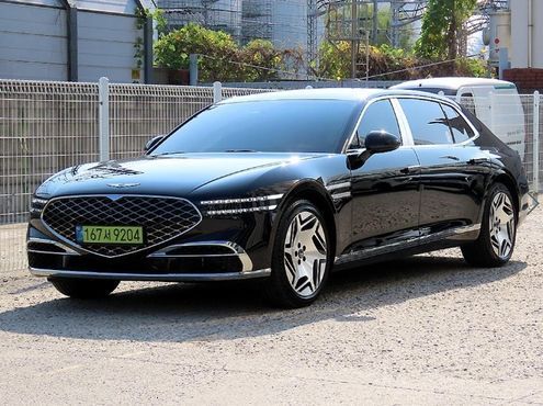 Genesis G90 Gasoline 3.5 Turbo e-S/C AWD LWB — пробег 31 888 км — фото 2 из 5