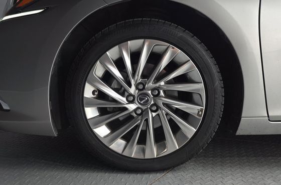 Lexus ES Executive — пробег 90 453 км — фото 5 из 5