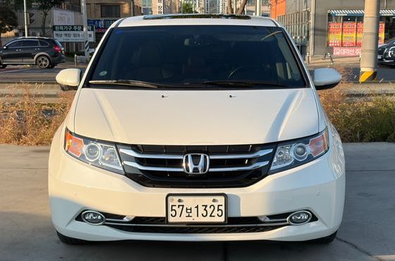 Honda Odyssey 3.5 4th — пробег 105 100 км — фото 3 из 5