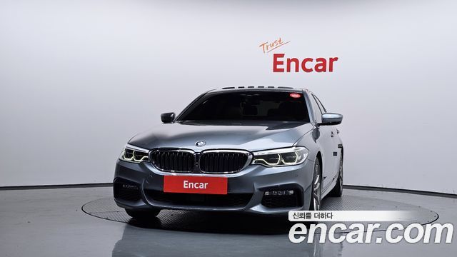 BMW 5-Series 520d xDrive M Sport Package Plus — пробег 141 695 км — фото 3 из 5