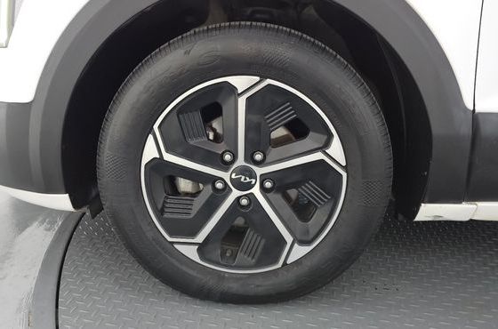 Kia Niro Trendy — пробег 153 794 км — фото 5 из 5