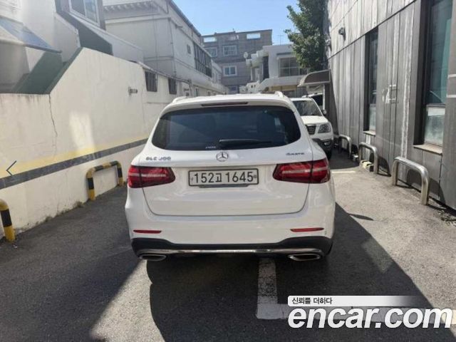 Mercedes-Benz GLC-Class GLC300 4MATIC AMG Line — пробег 111 568 км — фото 3 из 5