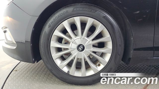 Hyundai Sonata 2.0 Smart — пробег 225 435 км — фото 5 из 5