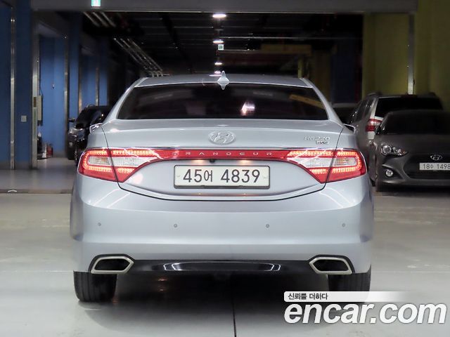 Hyundai Grandeur HG220 Diesel Premium — пробег 173 962 км — фото 3 из 5