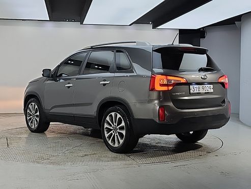 Kia Sorento Diesel 2.0 2WD Trendy — пробег 150 000 км — фото 3 из 5