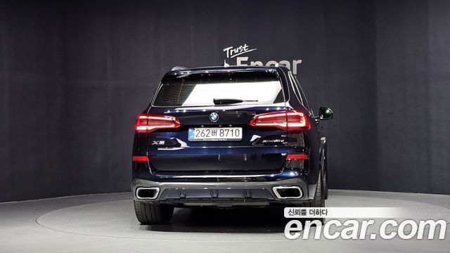 BMW X5 xDrive 30d M Sport — пробег 89 746 км — фото 4 из 5