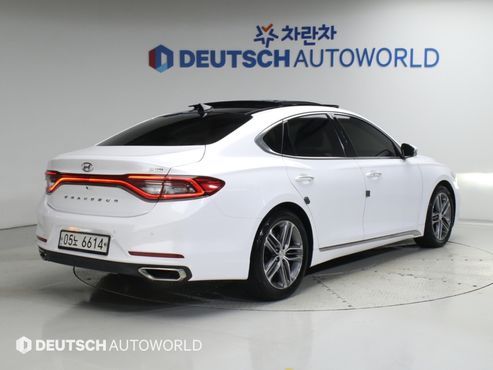 Hyundai Grandeur 2.2 Diesel Premium — пробег 108 373 км — фото 2 из 5