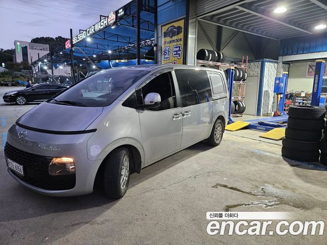 Hyundai Staria L3.5 Cargo 5-Seater Modern — пробег 93 000 км — фото 4 из 5