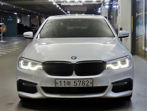 BMW 5-Series 530d M Sport Plus — пробег 242 152 км — фото 2 из 2