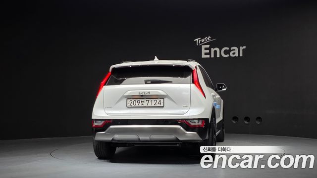 Kia Niro Trendy — пробег 58 170 км — фото 4 из 5