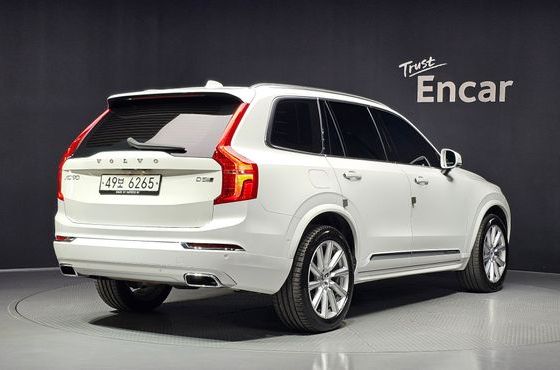 Volvo XC90 D5 Inscription — пробег 83 603 км — фото 2 из 5