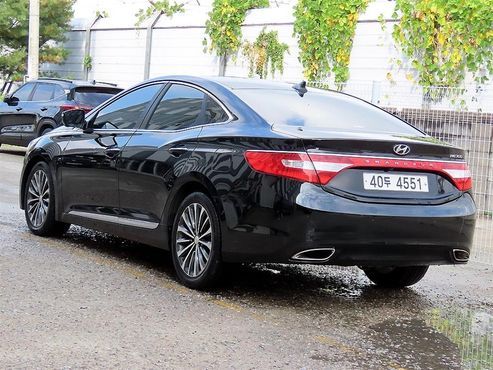 Hyundai Grandeur HG300 Exclusive — пробег 146 600 км — фото 3 из 5
