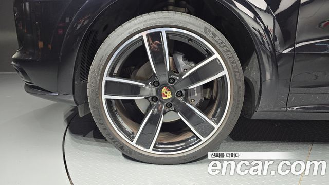 Porsche Cayenne 3.0 — пробег 49 268 км — фото 5 из 5