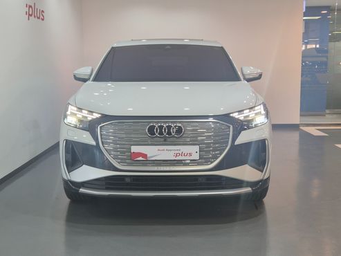 Audi Q4 e-tron 45 Premium Sportback — пробег 1 357 км — фото 3 из 5