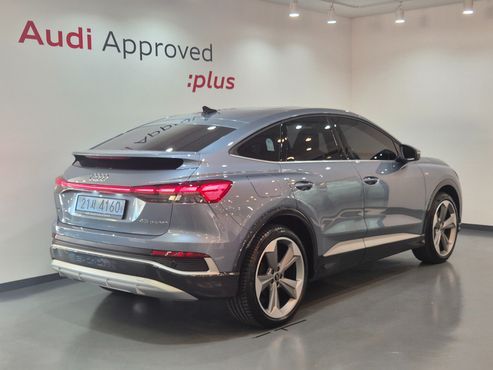 Audi Q4 e-tron 45 Premium Sportback — пробег 970 км — фото 2 из 5