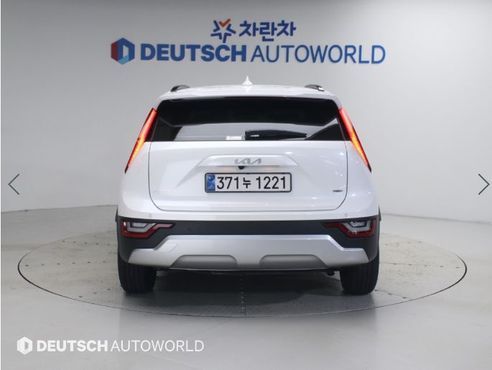 Kia Niro Best Selection — пробег 18 912 км — фото 4 из 5