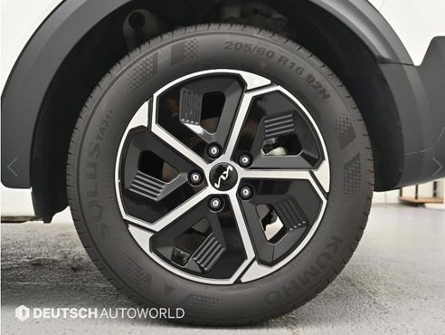 Kia Niro Best Selection — пробег 18 912 км — фото 5 из 5
