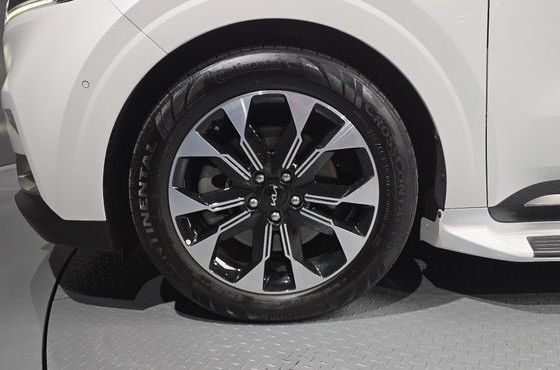 Kia Carnival Gasoline 9-Seater Signature — пробег 41 202 км — фото 5 из 5