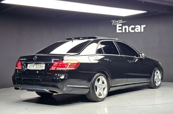 Mercedes-Benz E-Class E250 CDI 4MATIC — пробег 221 715 км — фото 2 из 5